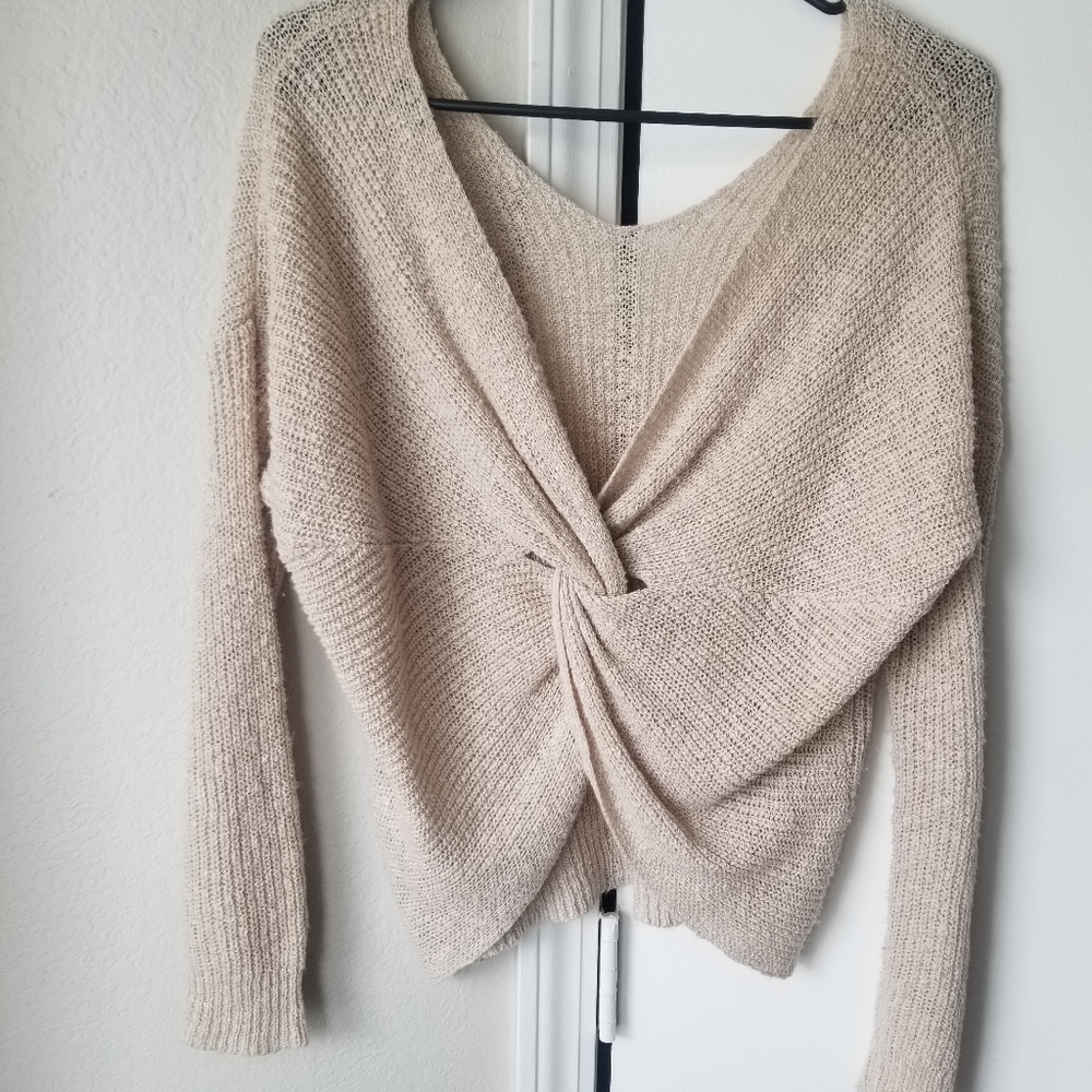 Sweater - Picture 3 of 6